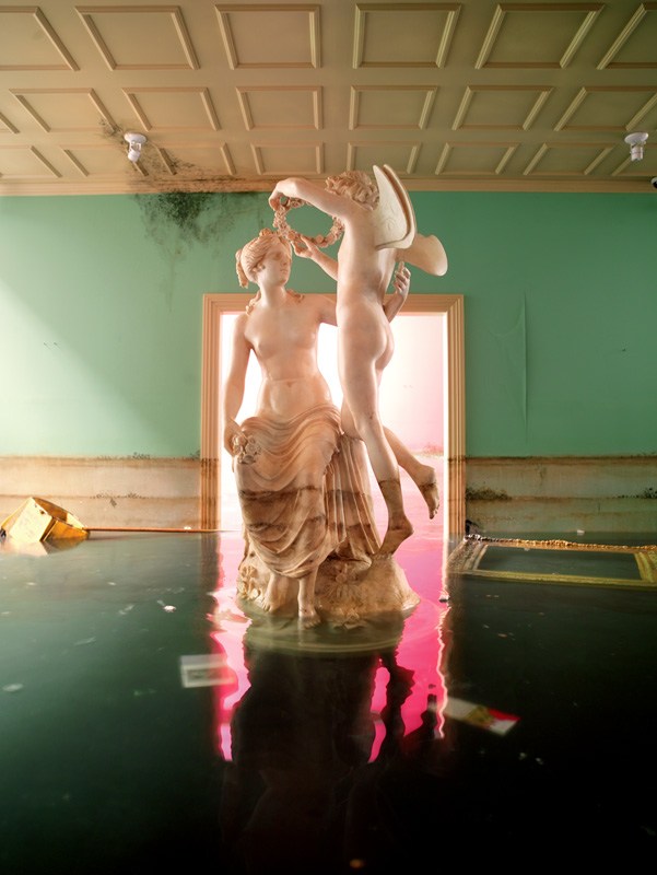 David LaChapelle | Selected Works | Statue | 20