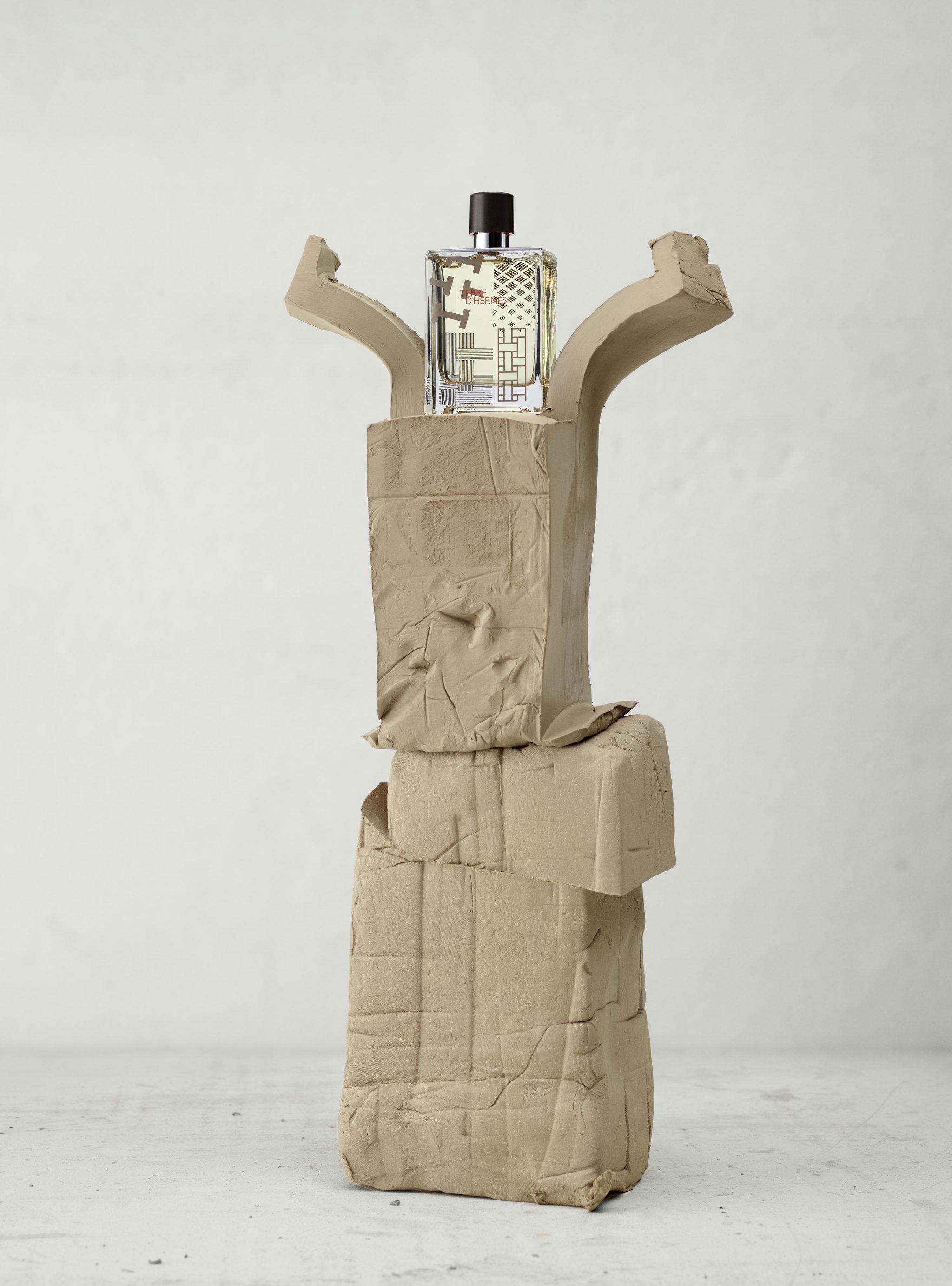  | L'Officiel Hommes III | 4