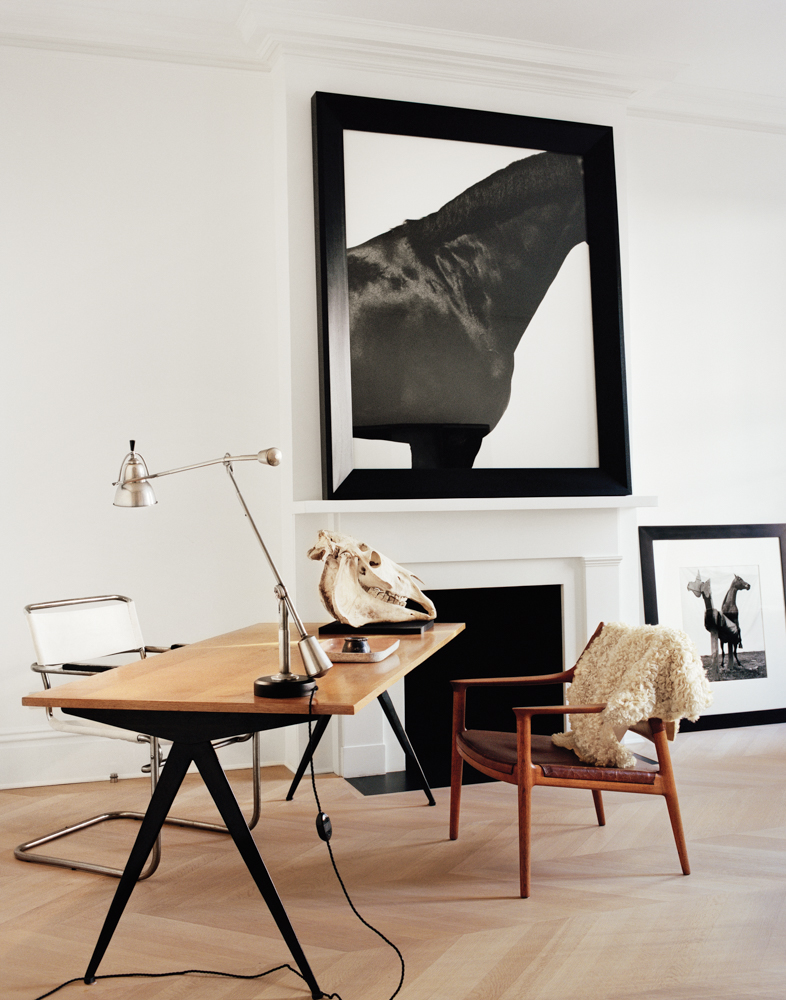 Inside the elegant greenwich Village townhouse of Fabien Baron And Ludivine Poiblanc photographed by Francois Halard for WSJ | 2