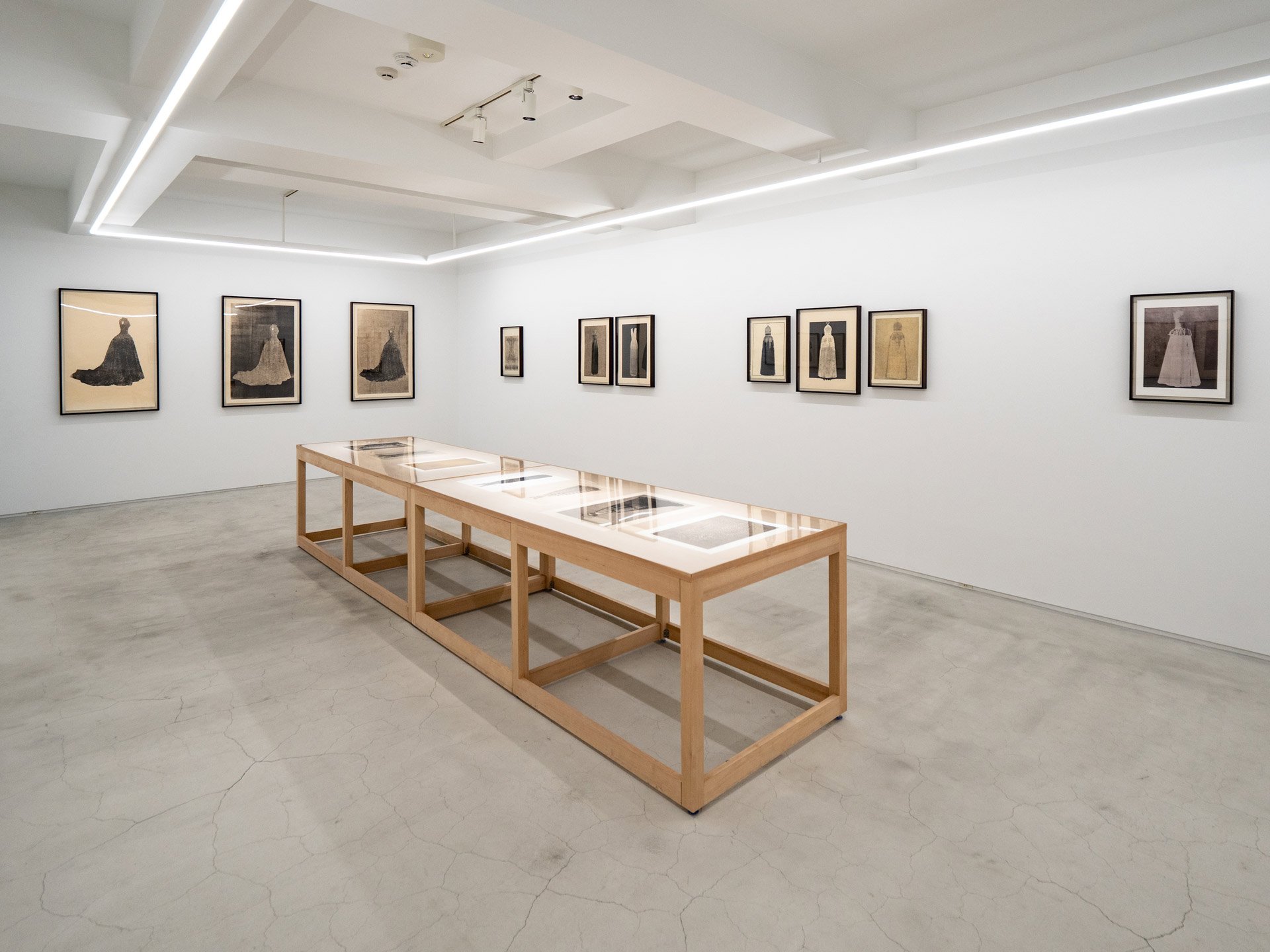  | Hommage à Alaia - Akio Nagasawa Gallery | 2