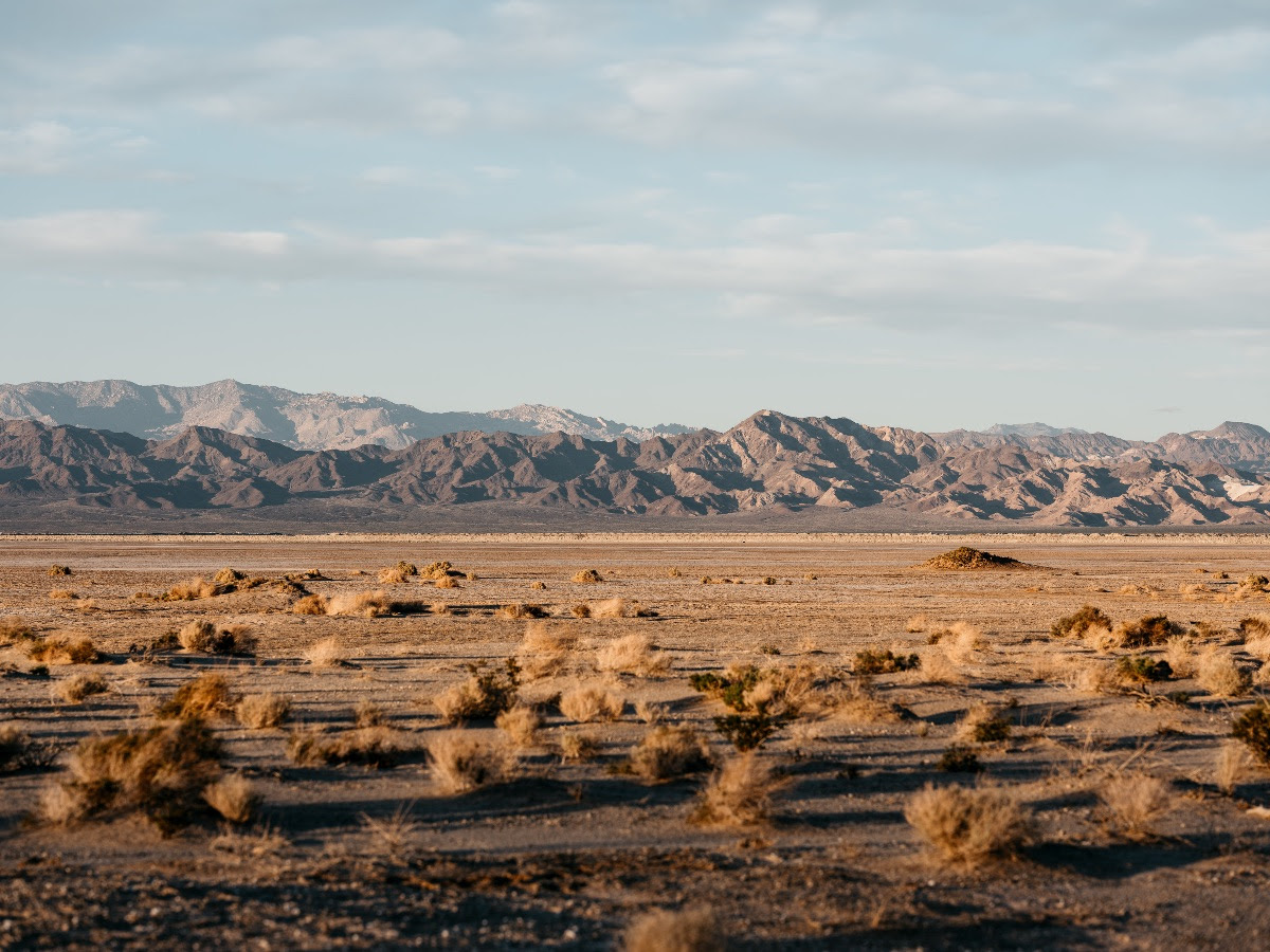 Desert X announces lead sponsor, expanded partnerships and city support, robust public and education program with new book, extends to the Salton Sea | 1