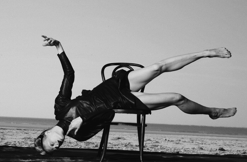 Michael Philouze | Vogue Italia & L'Uomo Vogue | Photographed by Peter Lindbergh | 87
