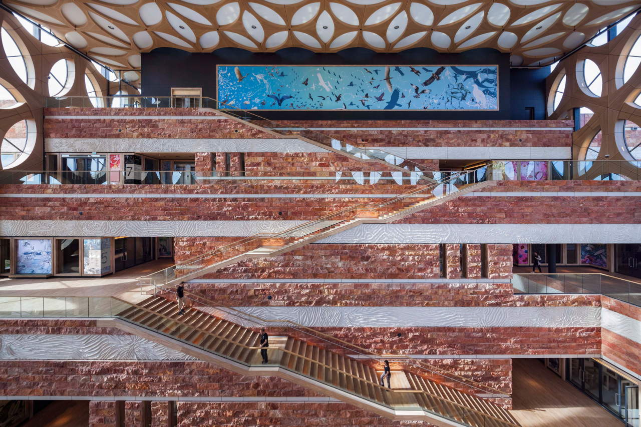 Iris van Herpen brings couture fashion to the Naturalis Biodiversity Center in Leiden | 2