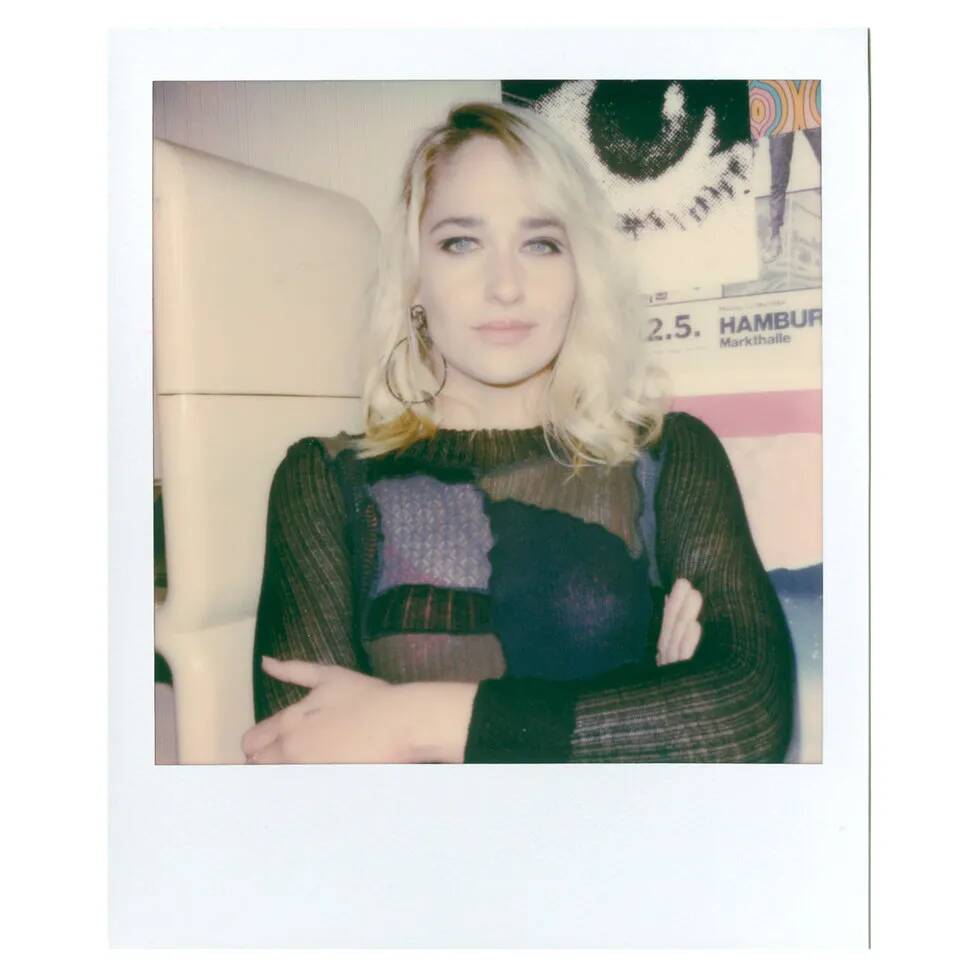 21 Polaroids of Shining Stars Front Row at Coach | 9