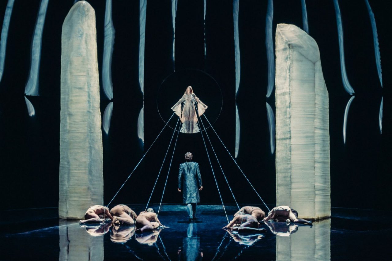 'Pelléas et Mélisande' costume design by Iris van Herpen - Marina-Abramovic-Pelleas-et-Melisande-Rahi-Rezvani-5 (1)