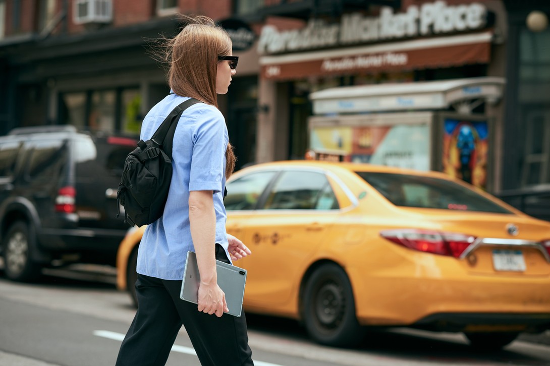 Samsung Galaxy Tab S6 x Coco Capitán campaign - https___hypebeast.com_image_2019_07_samsung-galaxy-tab-s6-coco-capitan-4