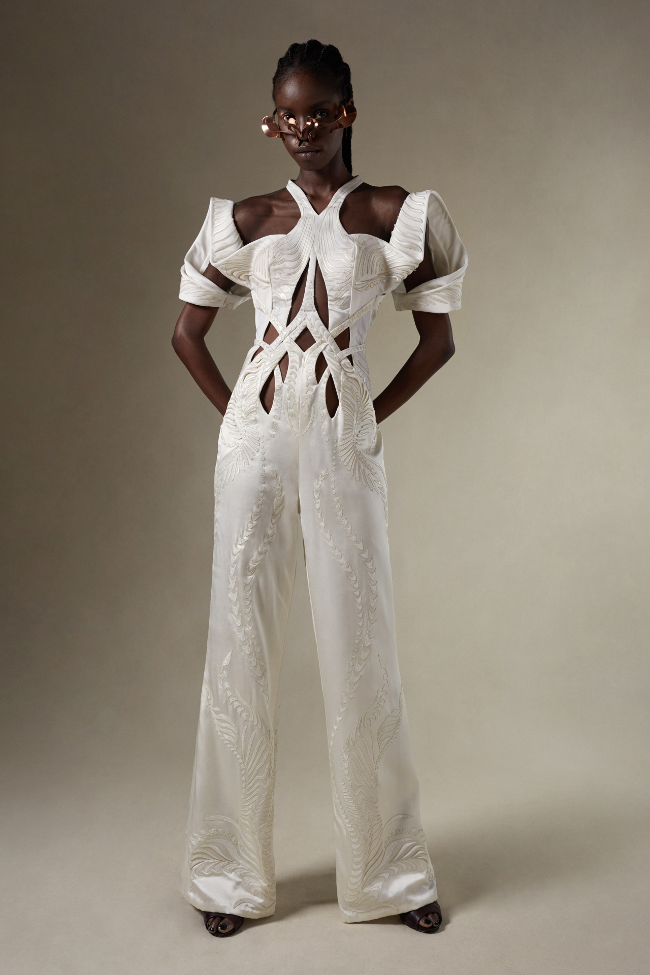 'Earthrise' - 00007-Iris-Van-Herpen-Fall-21-Couture