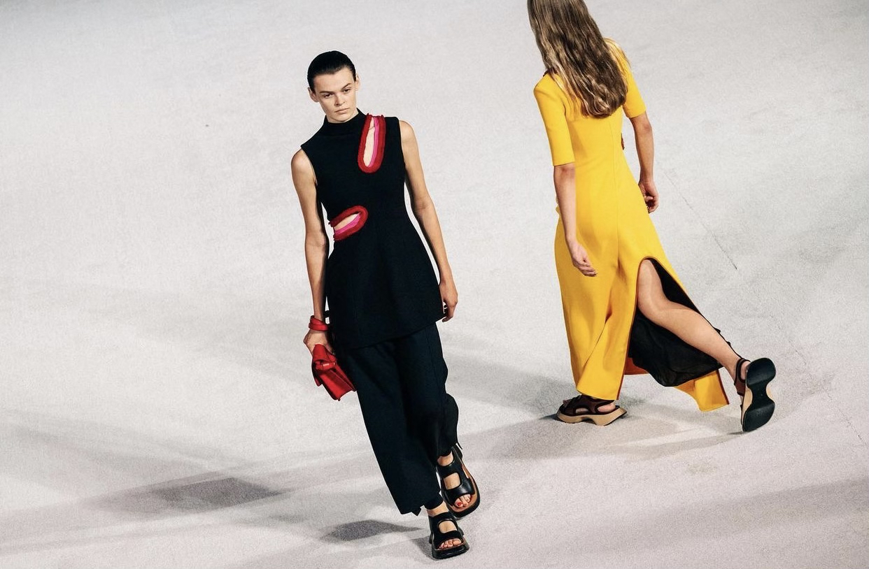 Proenza Schouler S/S 2022 - image introspective 2