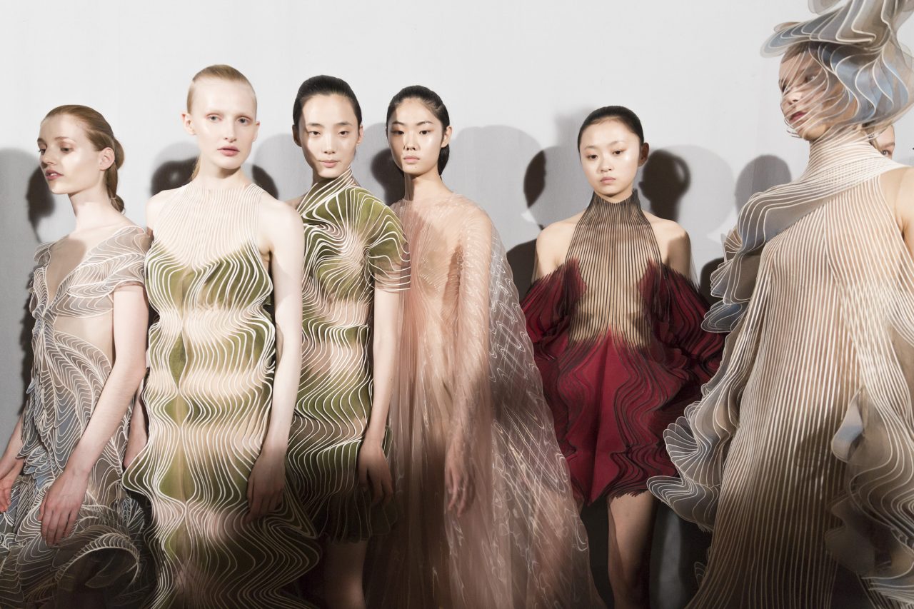 van-herpen-hc-bks-m-rf18-4986