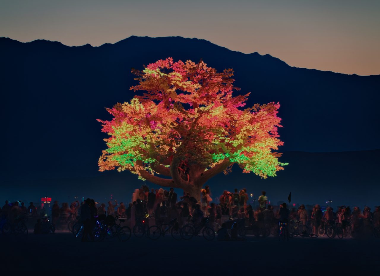 Interactive ARt