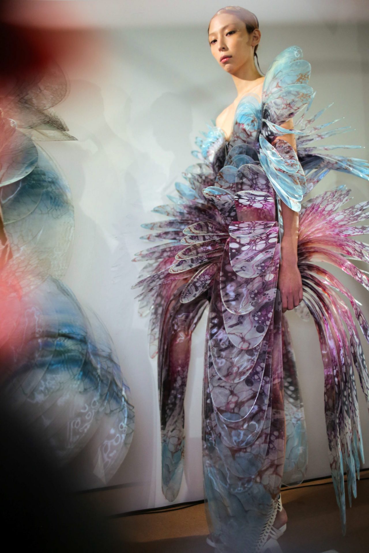 BACKSTAGE AT IRIS VAN HERPEN SPRING 2020 HAUTE COUTURE | 9