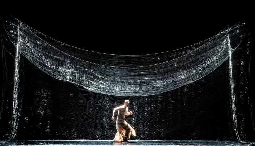 studio drift’s ‘EGO’ is a handwoven object capable of changing shape and state | 1