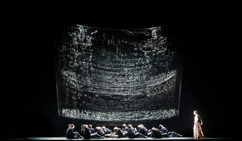 studio drift’s ‘EGO’ is a handwoven object capable of changing shape and state | 2