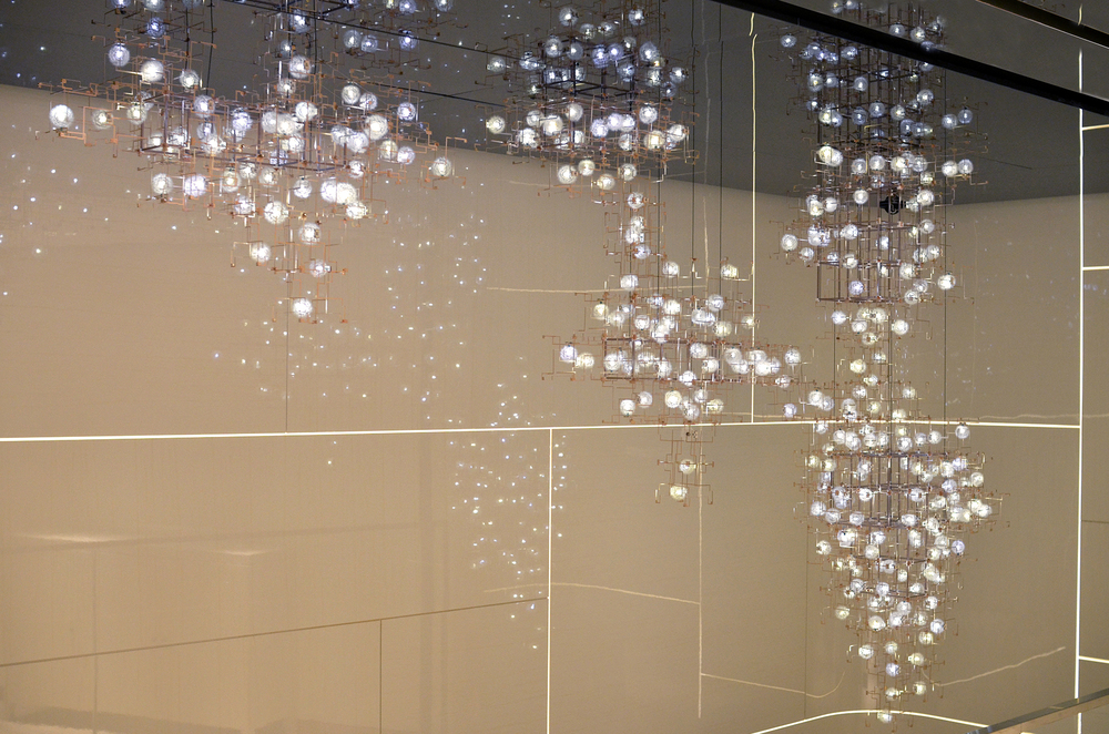 Louis Vuitton: Fragile Future - Louis Vuitton: Fragile Future