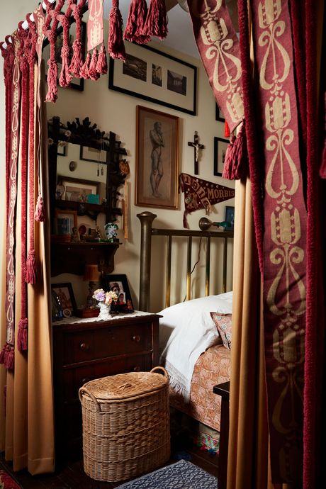 As Long As You&rsquo;re Stuck in Your Apartment, Give Yourself a Story to Live | 4