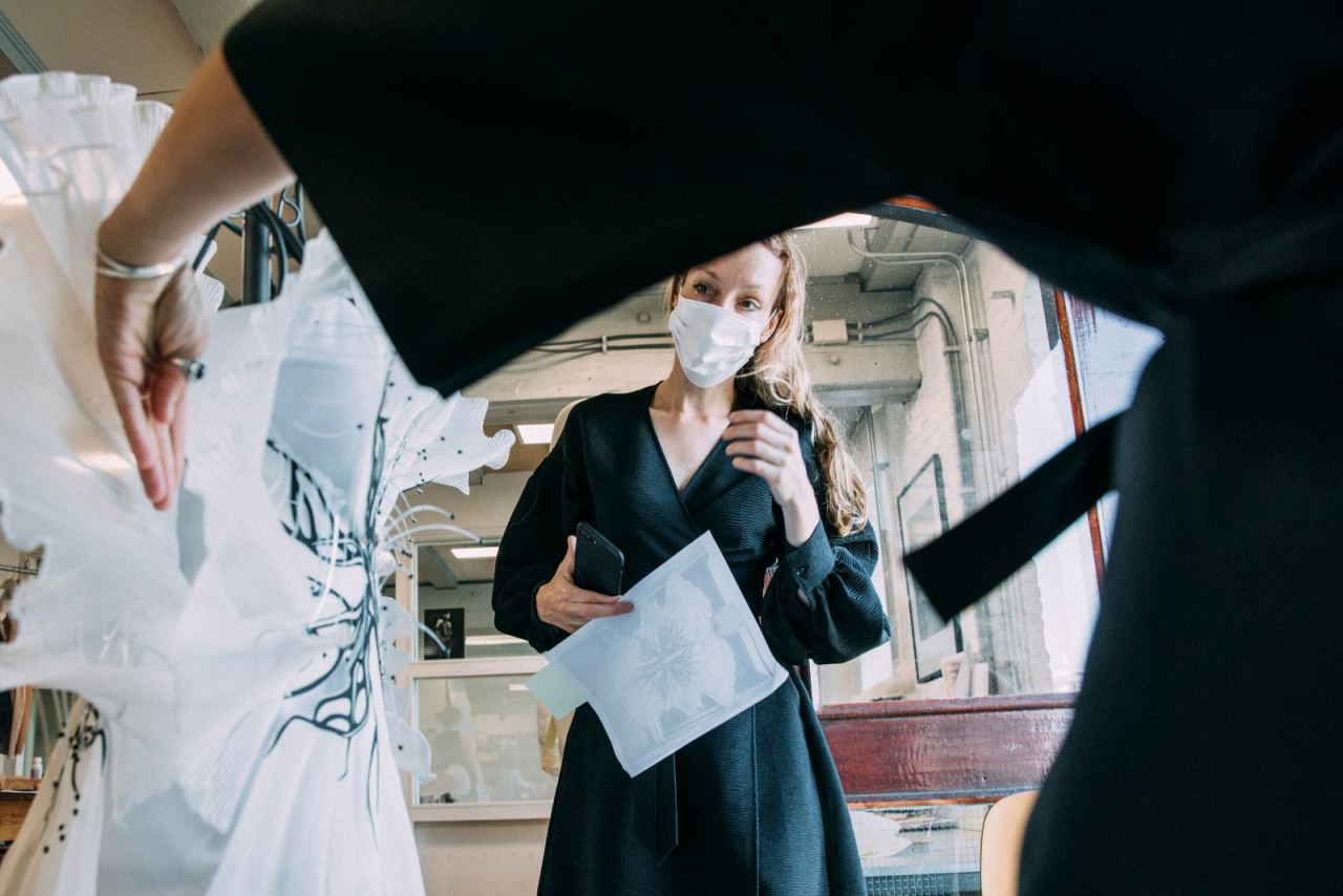 Iris van Herpen Finds Beauty in &ldquo;Transmotion&rdquo; for the Fall 2020 Couture | 2