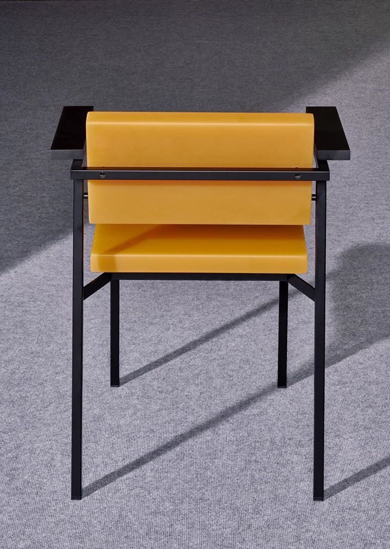 SE69 Chair by Martin Visser, version by Sabine Marcelis - SE69 Chair by Martin Visser, version by Sabine Marcelis