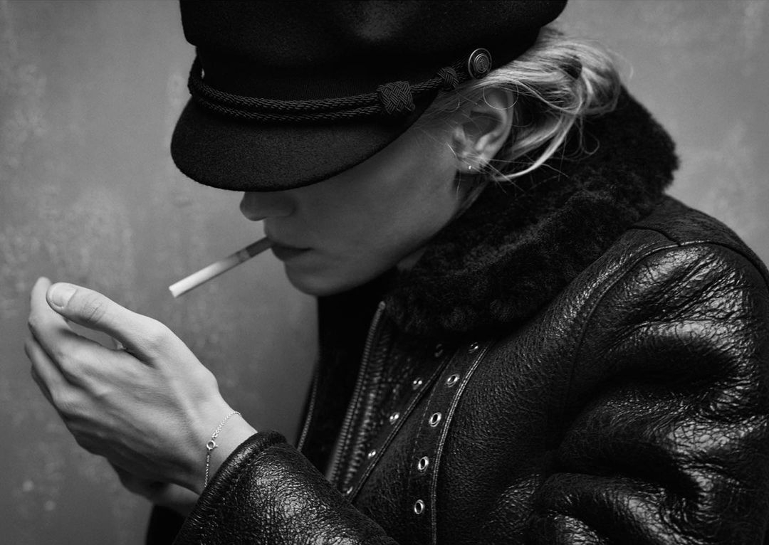  | Editorial | HEROINE- Photographed by Mark Seliger  | 72