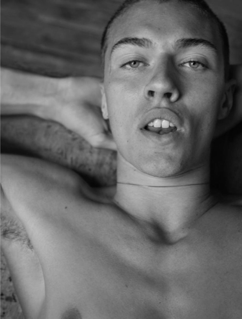  | Editorial | Behind The Blinds- Photographed by Mark Seliger  | 81