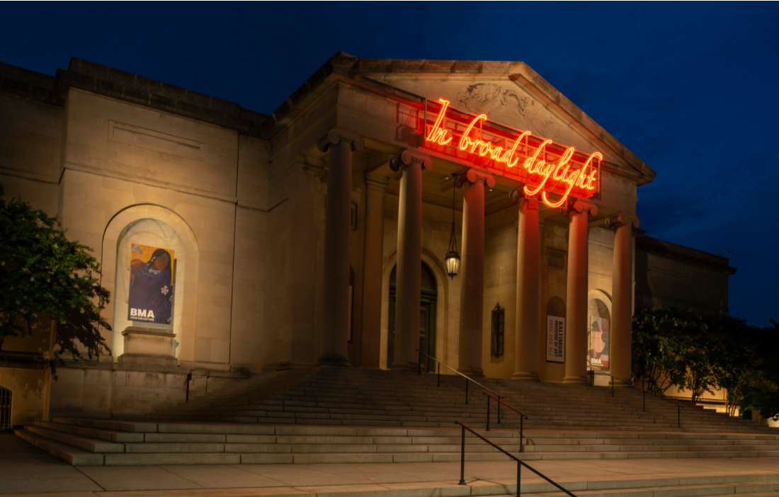 'In Broad Daylight' on the façade of the Baltimore Museum of Art, 2018
