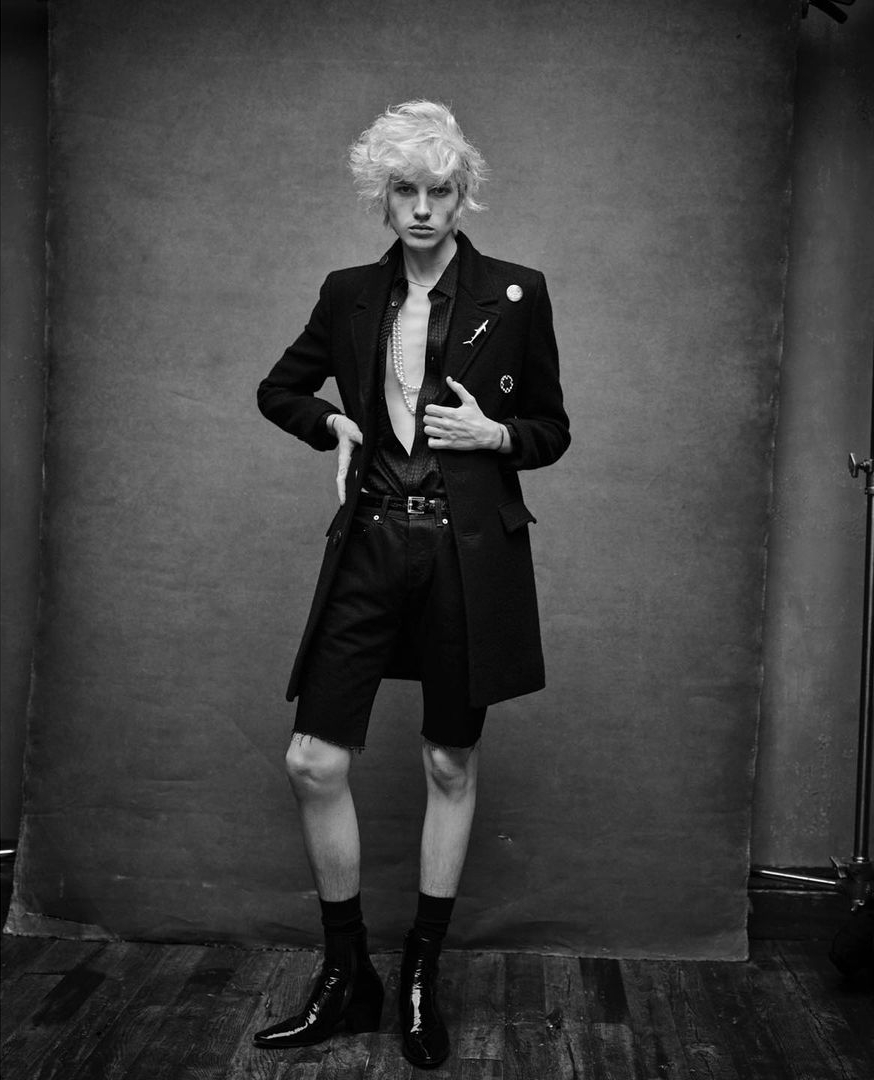  | Editorial | At Large- Photographed by Mark Seliger  | 14