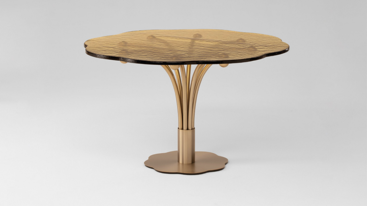 Wonderglass 'Pistil' table