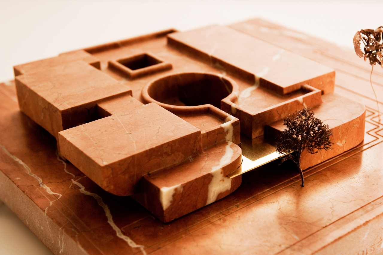 Yves Saint Laurent Museum model