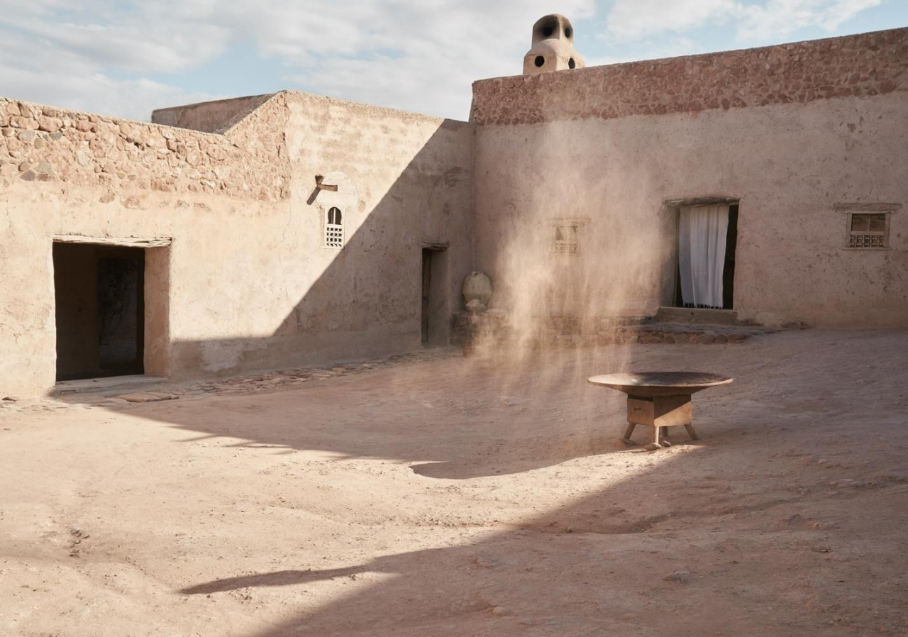 KM33, Morocco
