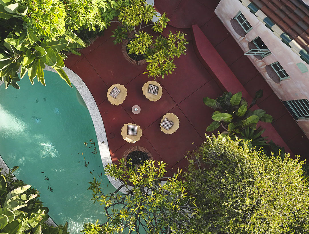Flamingo Estate, Los Angeles