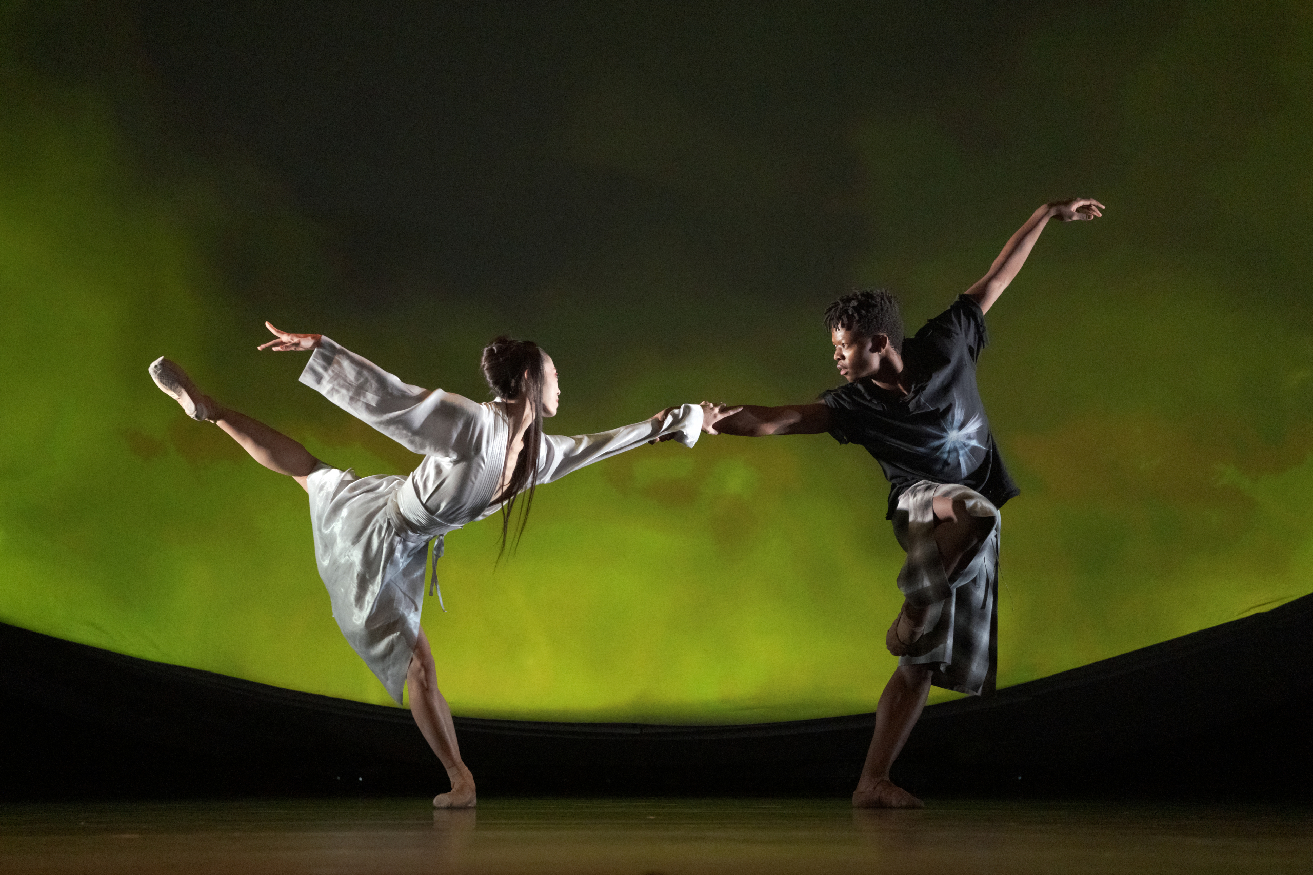 Gareth Pugh | MADDADDAM, The National Ballet of Canada | Koto Ishihara and Siphesihle November in MADDADDAM. Photo by Karolina Kuras. Courtesy of The National Ballet of Canada. | 5