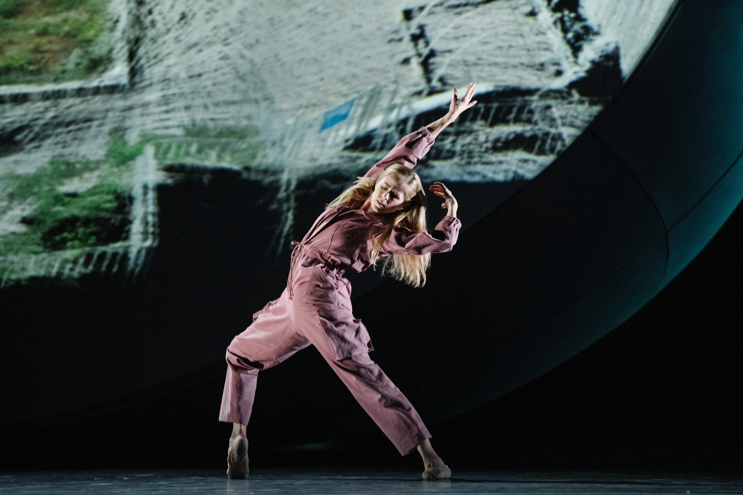 Gareth Pugh | MADDADDAM, The National Ballet of Canada | Heather Ogden in MADDADDAM. Photo by Karolina Kuras. Courtesy of The National Ballet of Canada. | 7