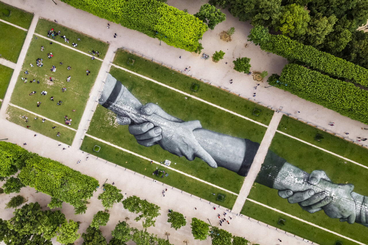 Beyond Walls, Step 1: Paris - Beyond Walls, Step 1: Paris