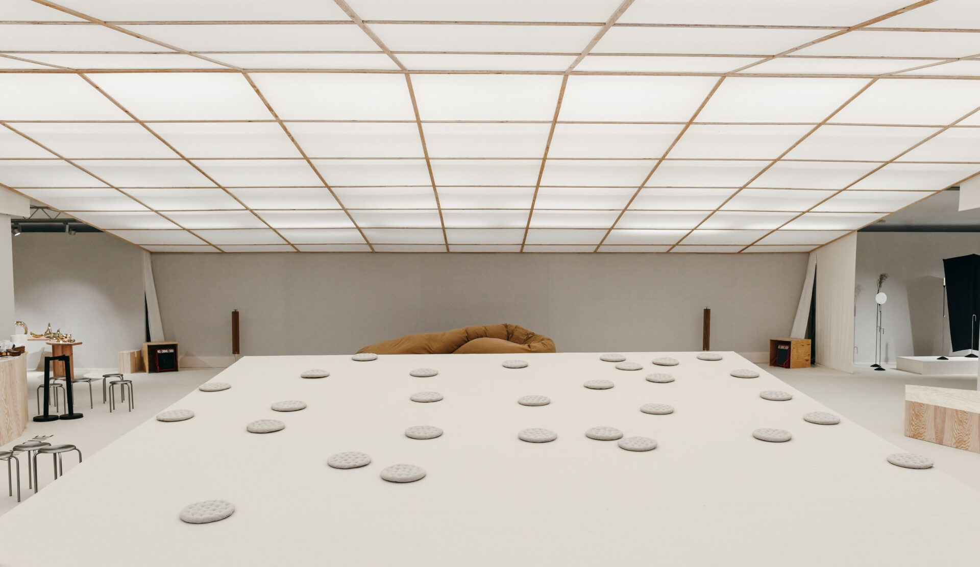 Dan Thawley | MATTER & SHAPE | 9