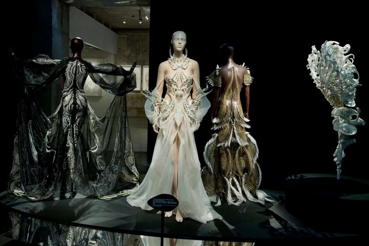 Sculpting The Senses Exhibition at MAD Paris