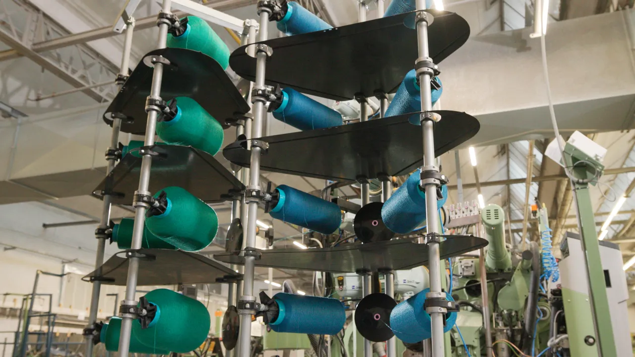 Patricia Urquiola and Kvadrat create the world&rsquo;s first upholstery textile made of 100% ocean-bound plastic | 6