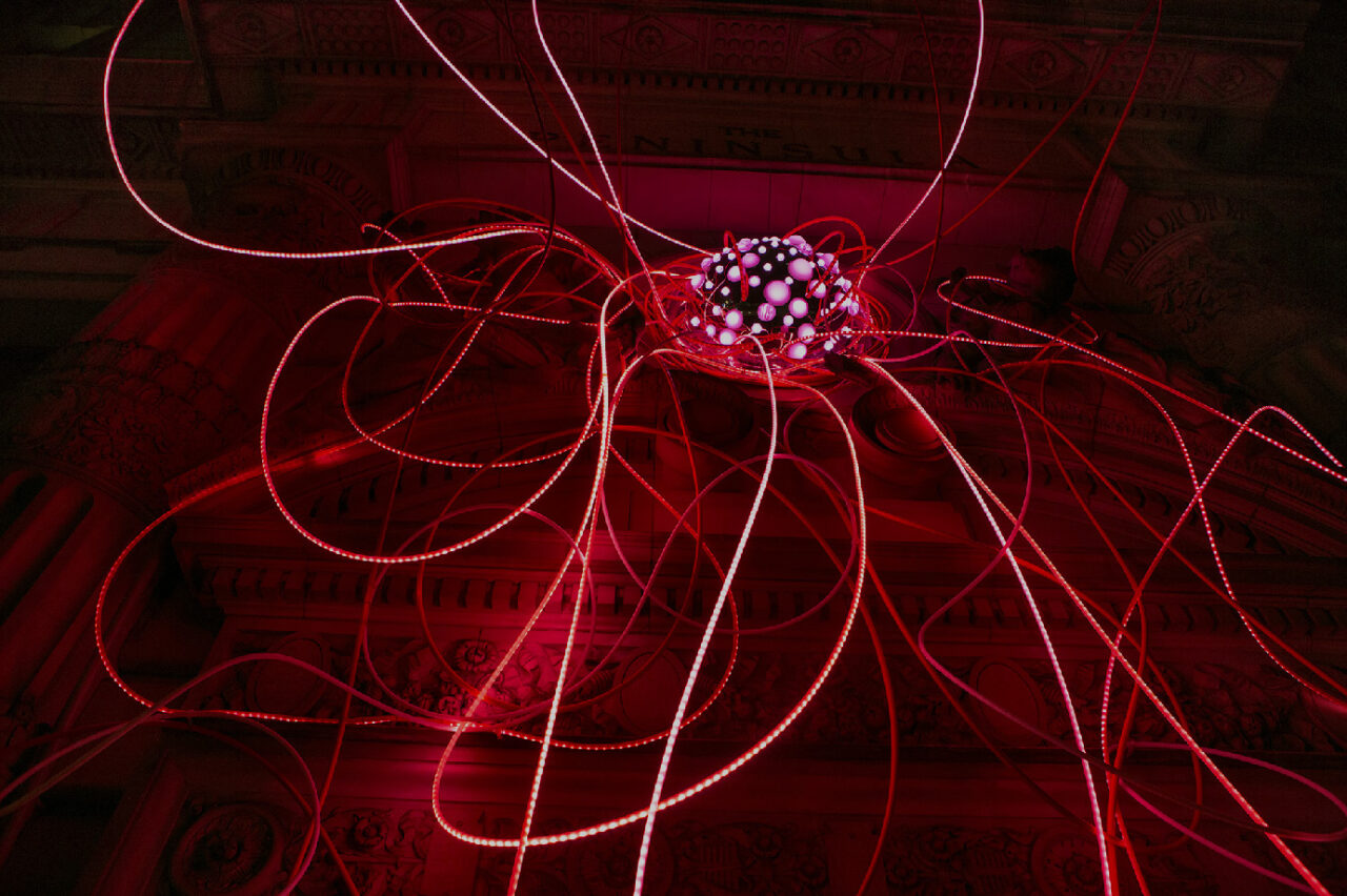 grimanesa-amoros-penincoversula-hotel-pink-lotus-09-higher