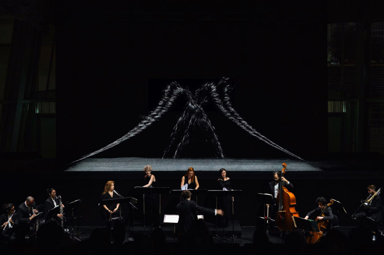 To Be Sung, Pharrell Williams x Pascal Dusapin > SCENOGRAPHY AND LIGHT DESIGN