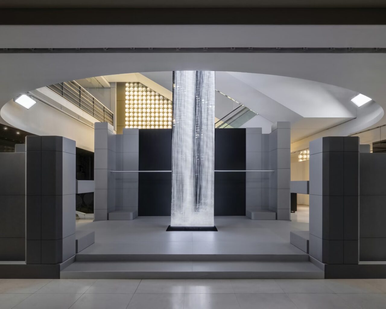 Rains > SCENOGRAPHY AND LIGHT DESIGN