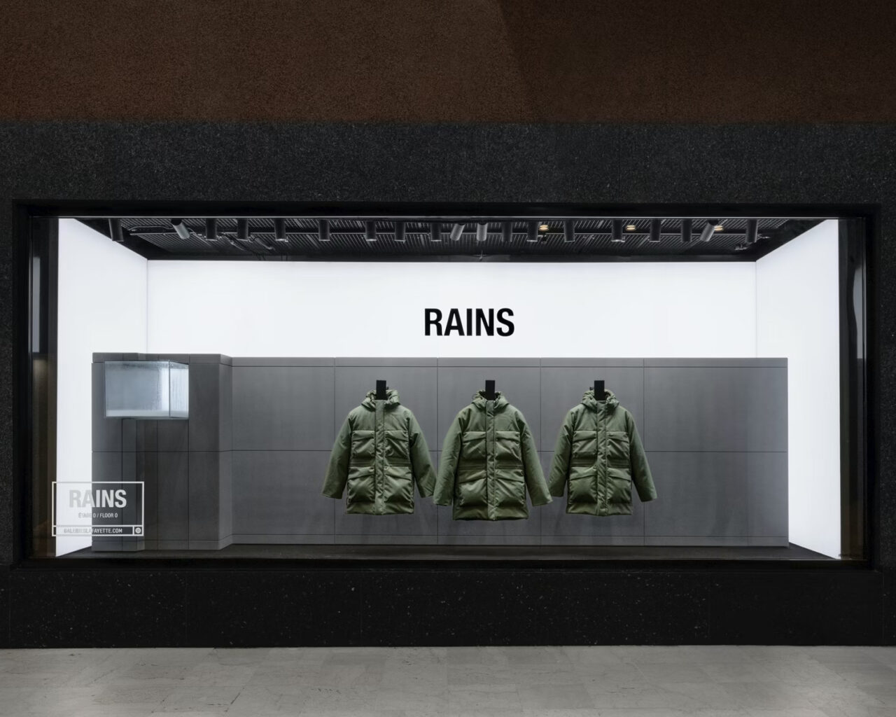 Rains > SCENOGRAPHY AND LIGHT DESIGN