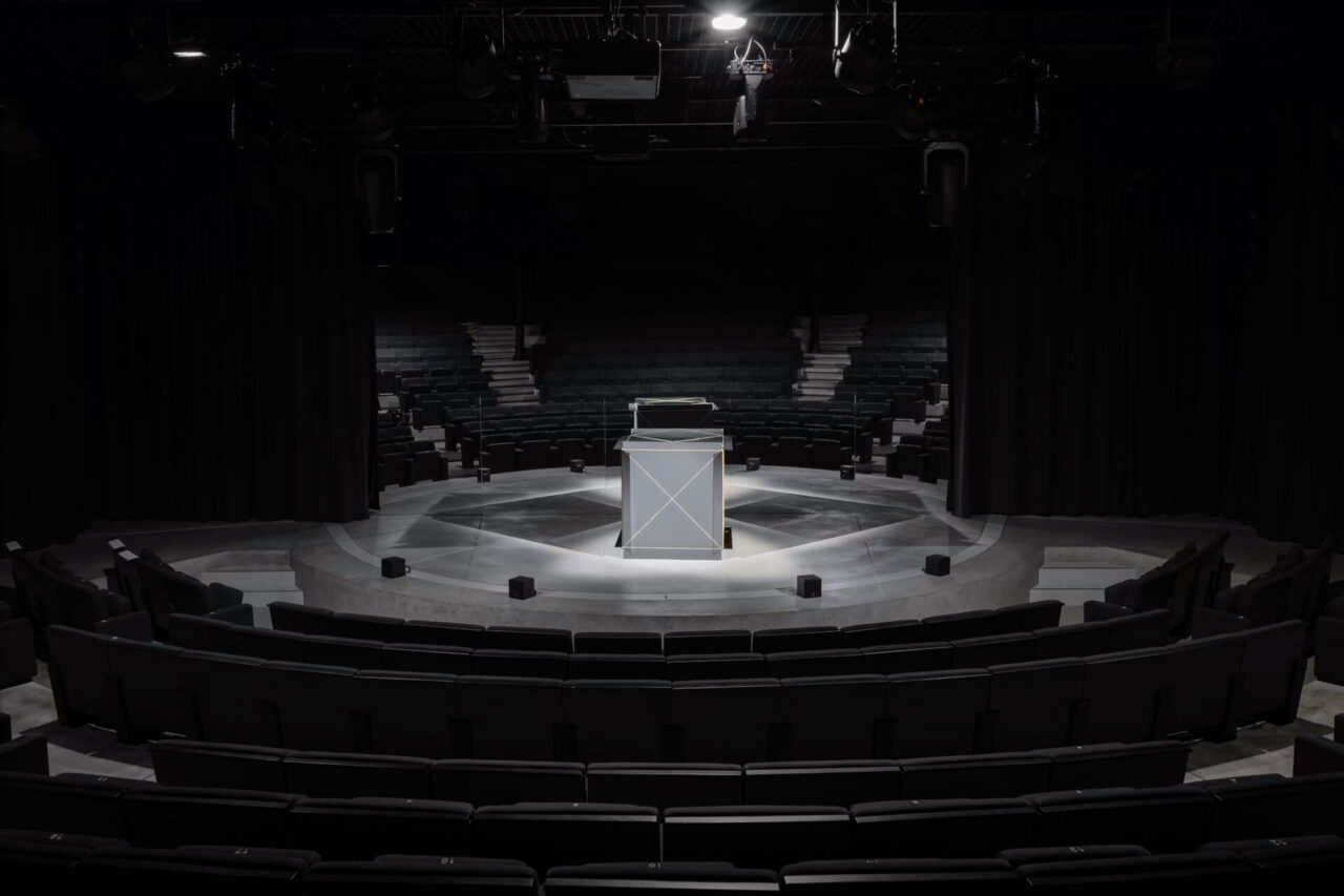 Michelangelo Pistoletto - Metrocubo D’Infinito > SCENOGRAPHY AND LIGHT DESIGN