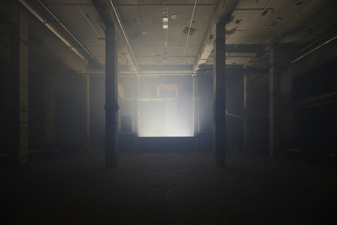 Saint Laurent After Show, Berlin > SCENOGRAPHY AND LIGHT DESIGN - Club_Matière Noire_YSL_Valentin Fougeray_WEB 13