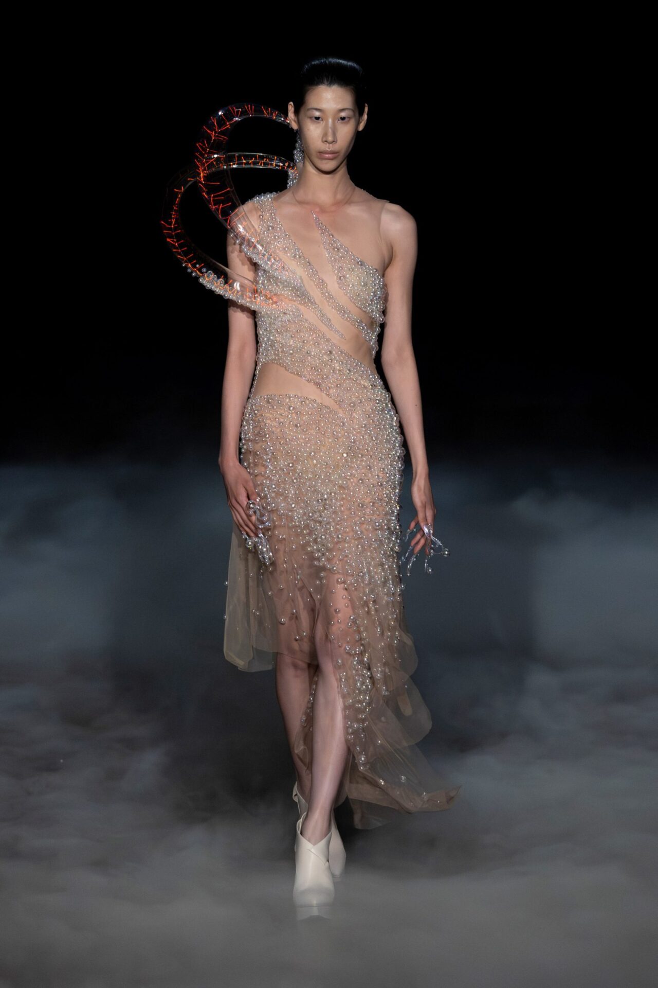 Iris van Herpen injects glass-covered gown with glowing plasma | 5